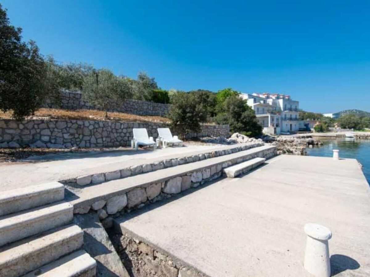 Apartment One Bedroom Apartment with Terrace and Sea View - Outdoor photo 2