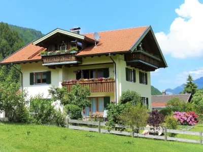 Holiday apartment Kaiserblick in Aschau-Sachrang - Holiday apartment