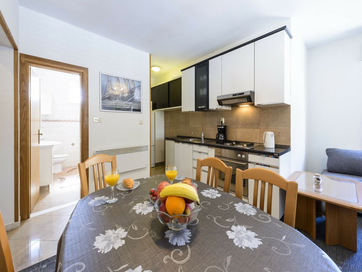 Apartment Apartment Tija - Two Bedroom Apartment with Balcony and Partial Sea View(A4+2) - Features photo 4