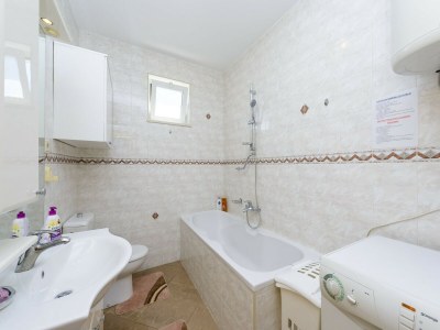 Apartment Apartment Tija - Two Bedroom Apartment with Balcony and Partial Sea View(A4+2) - Features photo 9