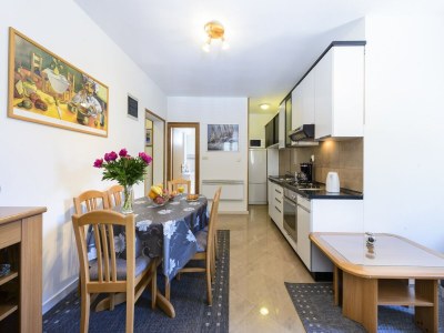 Apartment Apartment Tija - Two Bedroom Apartment with Balcony and Partial Sea View(A4+2) - Features photo 14