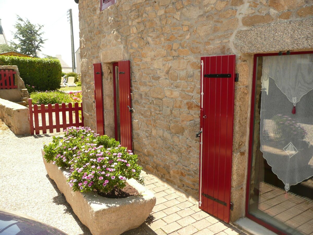Holiday house Steinhaus in Lilia nahe Leuchtturm Ile Vierge - Outdoor photo 3