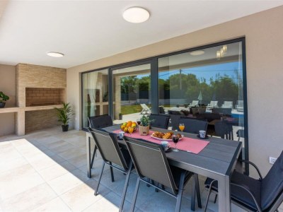 Villa Three Bedroom Villa with Swiming Pool - Features photo 7
