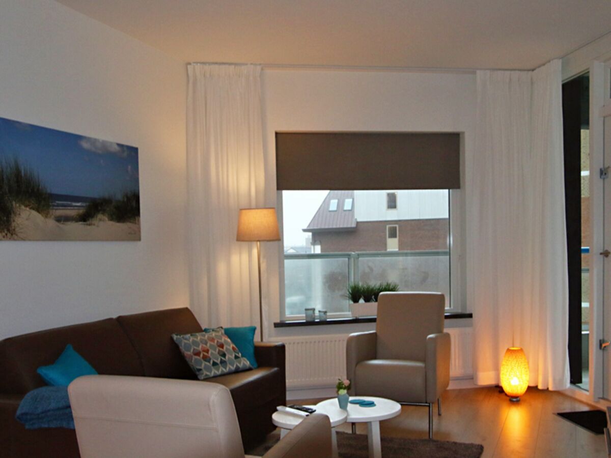 Holiday house Sterflat 85 - Ferienhaus Wohnung in Egmond nahe Dünen und Strand