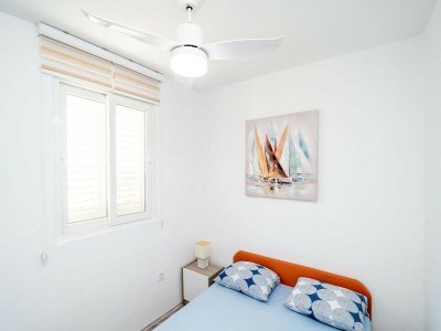 Apartment Apartment & Rooms Alan - Double Room with Shared Bathroom 2 - Features photo 13