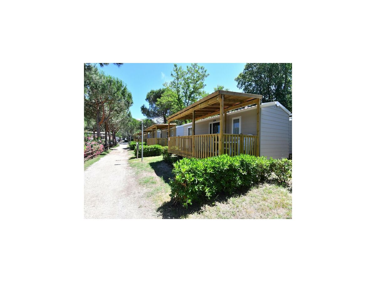 caravan Lodge im Marina Family Resort in Punta Marina