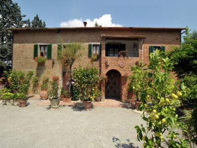 Holiday house Villa rustica circondata da campi di girasoli in Riccio - Holiday house