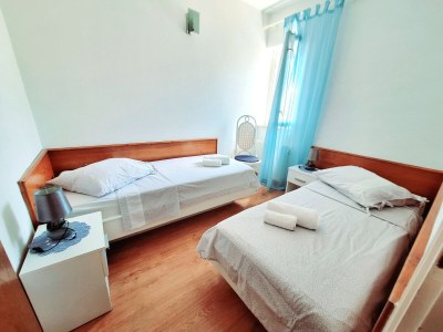 Apartment Two bedroom apartment with terrace and sea view Puntinak, Brač A-718-b - Outdoor photo 20