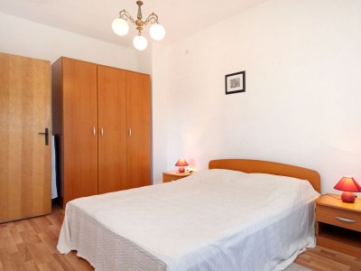 Apartment Two bedroom apartment with terrace Ugljan A-830-a - Outdoor photo 15