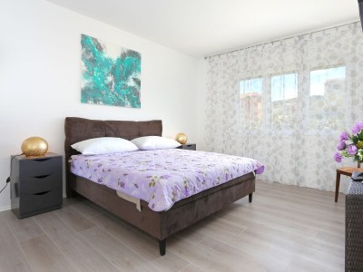 Apartment Three bedroom apartment with terrace Slatine, Čiovo A-2566-a in Slatine - Apartment