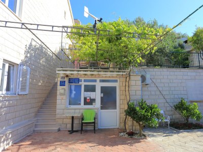 Apartment One bedroom apartment with terrace and sea view Duće, Omiš A-2737-b - Outdoor photo 17