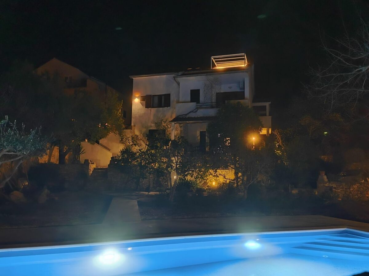 Apartment Two bedroom apartment with terrace and sea view Stari Grad, Hvar A-4015-a