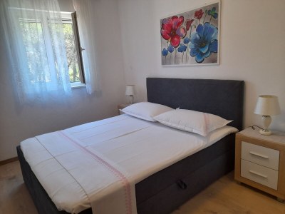 Apartment Two bedroom apartment with terrace Mirca, Brač A-2886-b - Outdoor photo 12