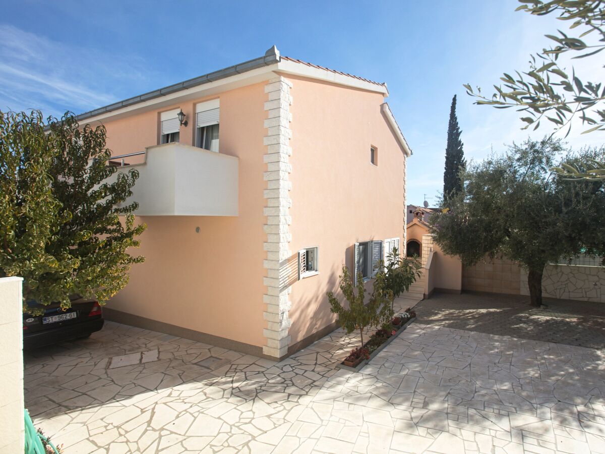 Apartment Two bedroom apartment with balcony and sea view Rogoznica A-2895-b - Outdoor photo 5