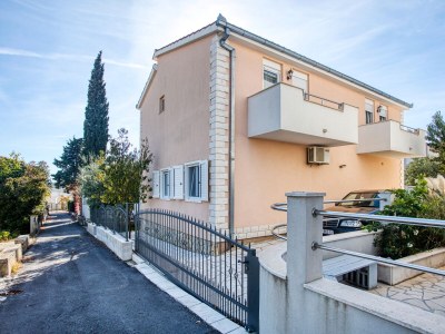 Apartment Two bedroom apartment with balcony and sea view Rogoznica A-2895-b - Outdoor photo 3