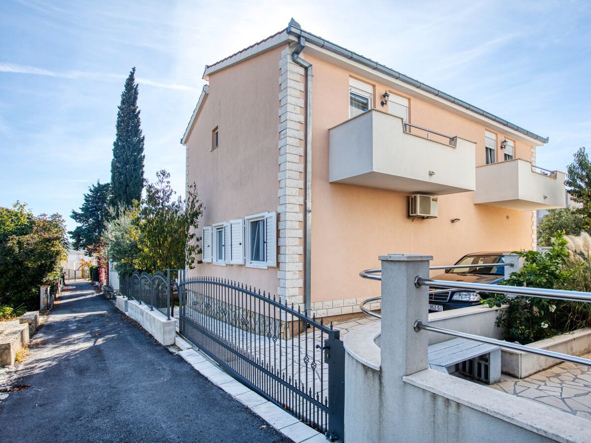 Apartment Two bedroom apartment with balcony and sea view Rogoznica A-2895-c - Outdoor photo 3