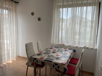 Apartment Two bedroom apartment with terrace and sea view Vantačići, Krk A-5566-a - Outdoor photo 9
