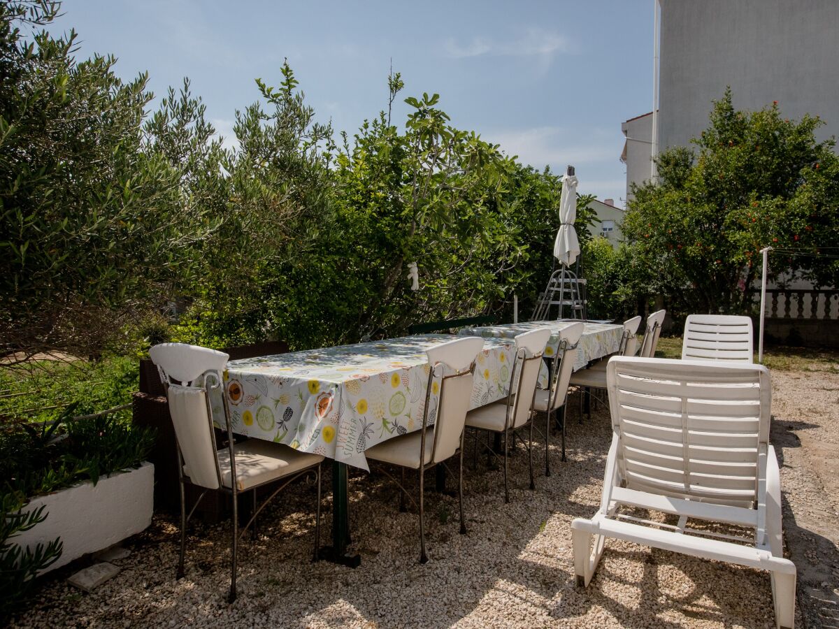 Apartment Three bedroom apartment with terrace Palit, Rab A-4990-a - Outdoor photo 4