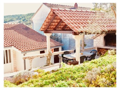 Apartment One bedroom apartment with terrace Sutivan, Brač A-5654-b - Outdoor photo 6
