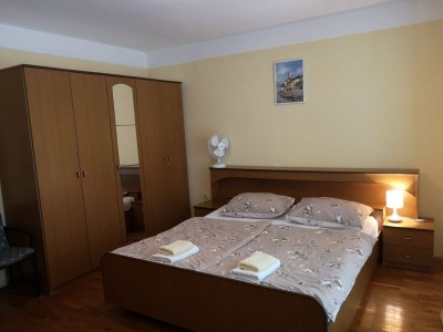 Apartment Three bedroom apartment with terrace and sea view Kampor, Rab A-5032-a - Outdoor photo 21