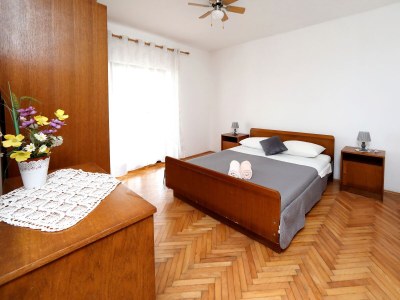 Apartment Three bedroom apartment near beach Bibinje, Zadar A-5780-d - Outdoor photo 5