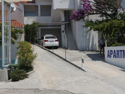 Apartment Two bedroom apartment with terrace and sea view Makarska A-6696-a - Outdoor photo 7