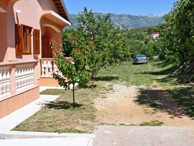 Apartment One bedroom apartment with terrace Rovanjska, Paklenica A-6209-a - Outdoor photo 10
