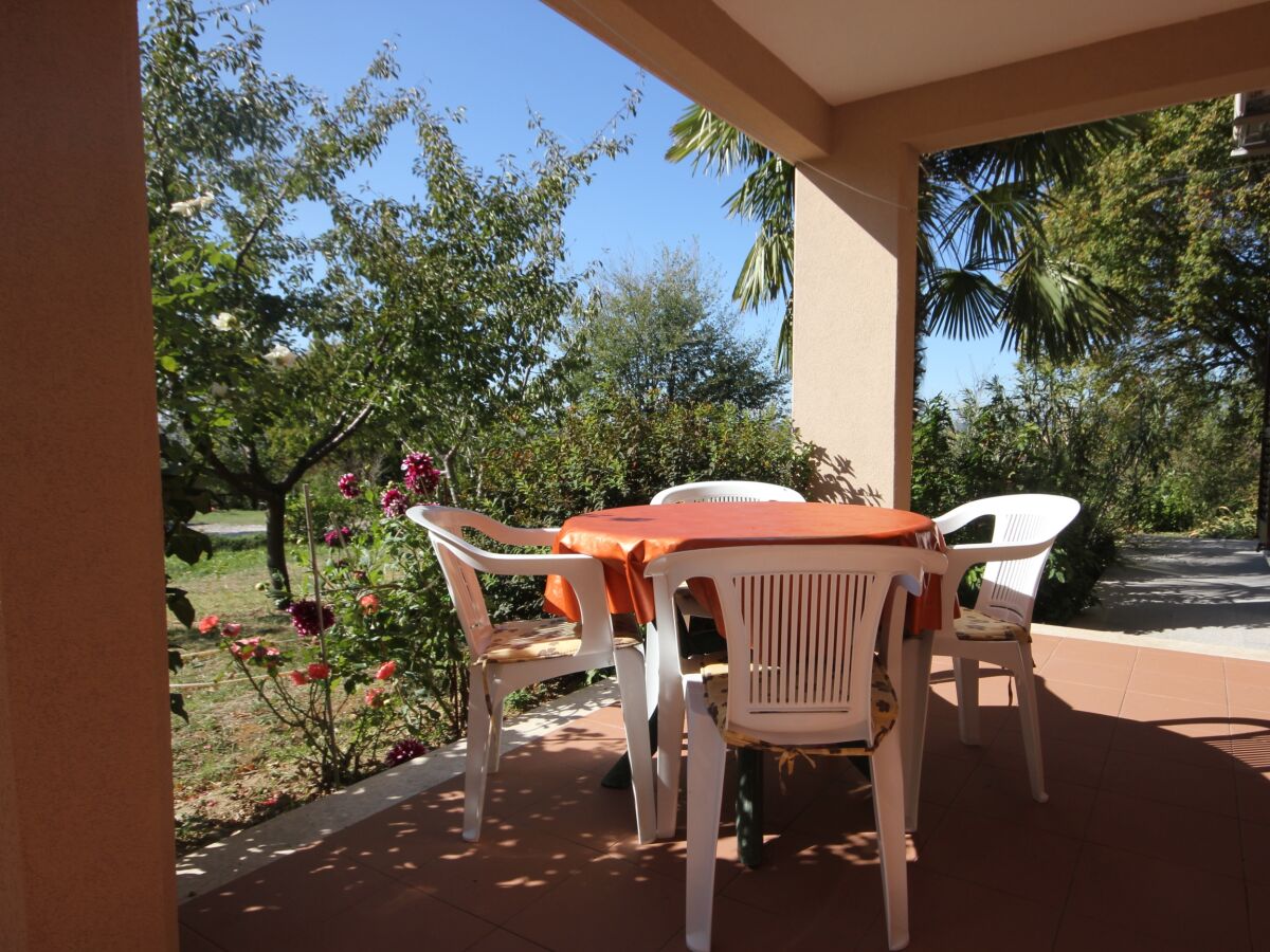 Apartment Two bedroom apartment with terrace Presika, Labin A-7390-b