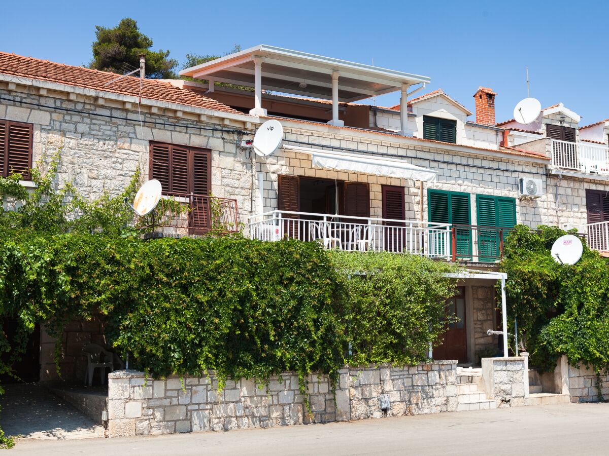 Apartment Two bedroom apartment with balcony and sea view Brna, Korčula A-7553-b - Outdoor photo 2