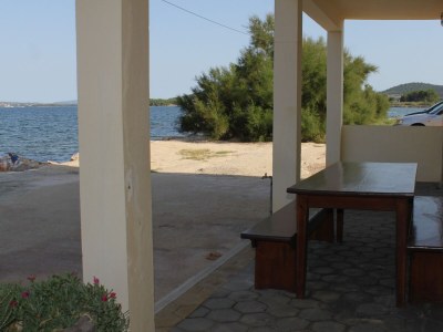 Apartment Two bedroom apartment with terrace and sea view Neviđane, Pašman A-8453-a - Outdoor photo 8