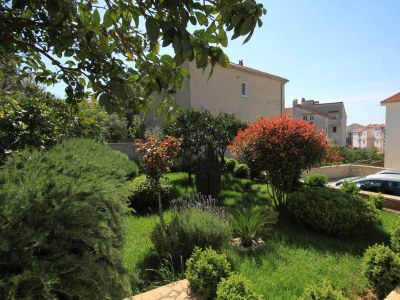 Apartment One bedroom apartment with terrace Trogir A-8683-b - Outdoor photo 4