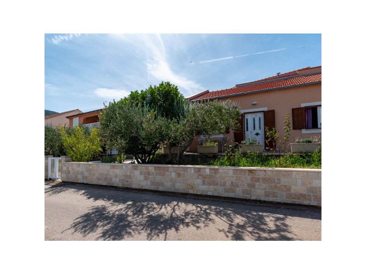Apartment Two bedroom apartment near beach Kneža, Korčula A-9168-b - Outdoor photo 3
