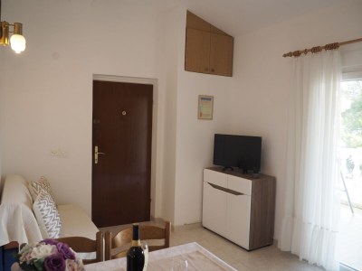 Apartment One bedroom apartment with balcony and sea view Sevid, Trogir A-11505-a - Outdoor photo 11