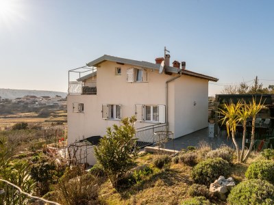 Apartment Two bedroom apartment with terrace Lopar, Rab A-14070-b - Outdoor photo 2