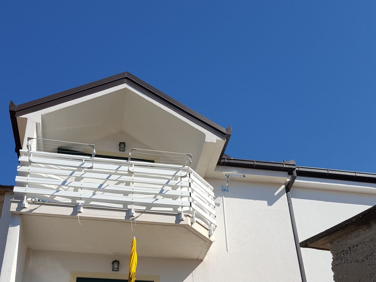 Apartment Studio flat with balcony and sea view Gradac, Makarska AS-15642-b - Outdoor photo 3
