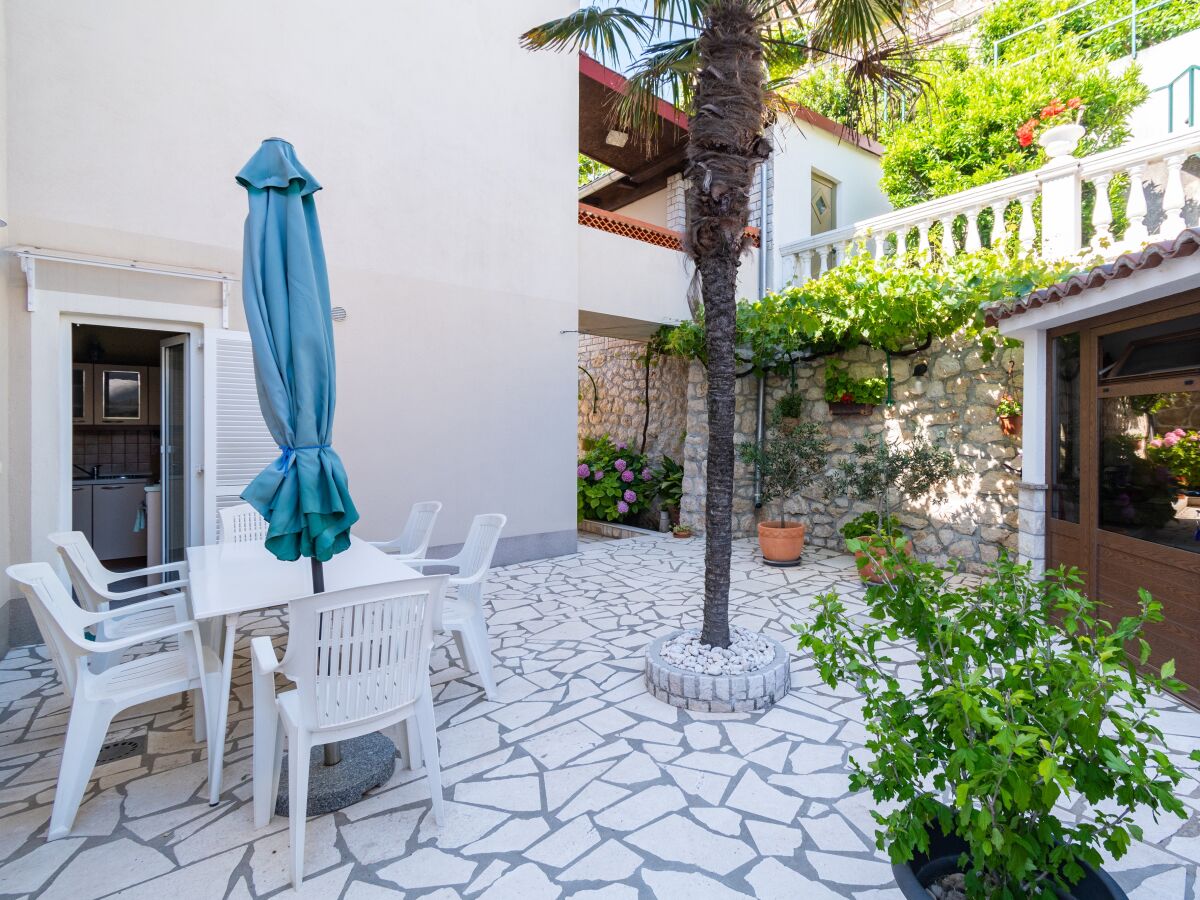 Apartment One bedroom apartment with balcony and sea view Rab A-14120-b - Outdoor photo 5