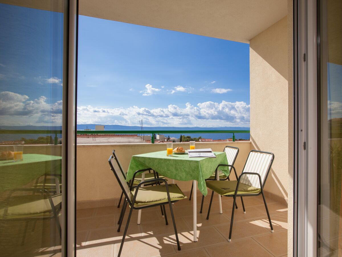 Apartment One bedroom apartment with terrace and sea view Tučepi, Makarska A-14457-a