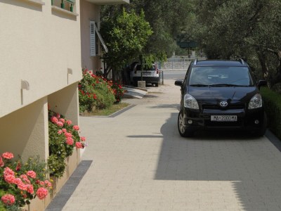 Apartment One bedroom apartment with terrace and sea view Tučepi, Makarska A-14457-a - Outdoor photo 12