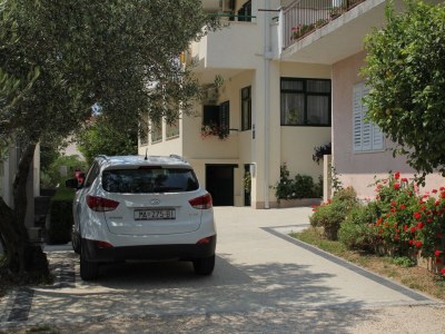 Apartment One bedroom apartment with terrace and sea view Tučepi, Makarska A-14457-a - Outdoor photo 13