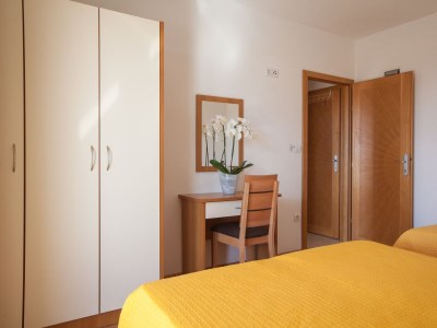 Apartment One bedroom apartment with terrace and sea view Tučepi, Makarska A-14457-a - Outdoor photo 22