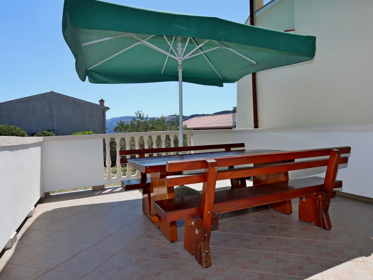 Apartment One bedroom apartment with terrace and sea view Lopar, Rab A-14804-e