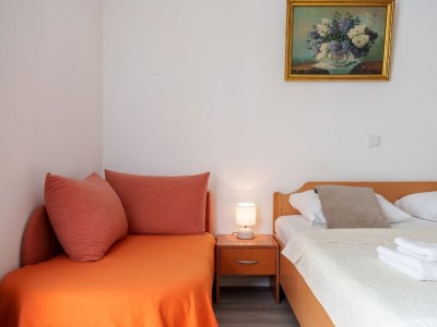 Apartment Studio flat with balcony and sea view Baška Voda, Makarska AS-16517-a - Outdoor photo 12
