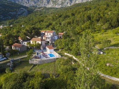 Apartment Four-bedroom apartment with balcony and sea view Gornji Tučepi, Makarska A-17686-a - Outdoor photo 2