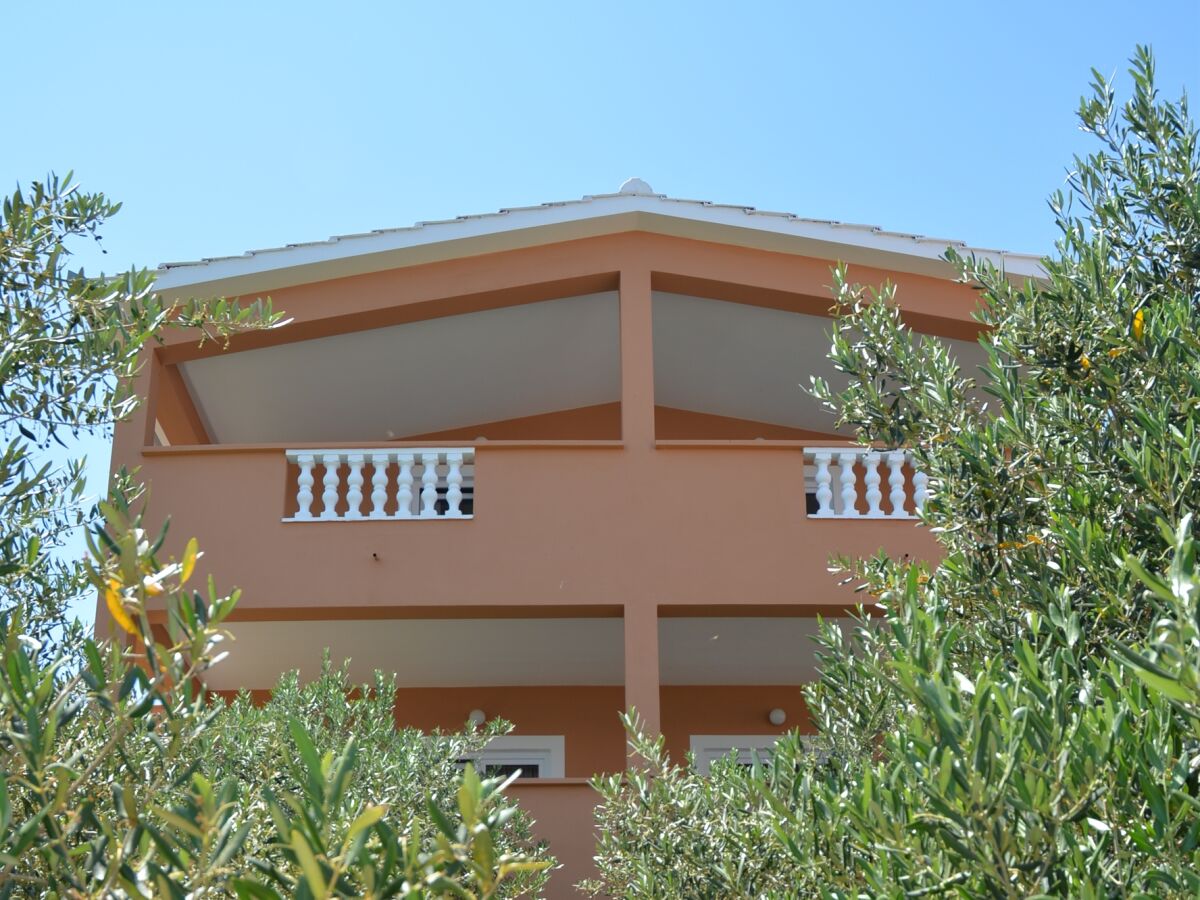 Apartment Two bedroom apartment near beach Tkon, Pašman A-16589-c - Outdoor photo 3