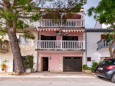 Apartment One bedroom apartment with balcony and sea view Jadranovo, Crikvenica A-16739-a in Jadranovo - Apartment