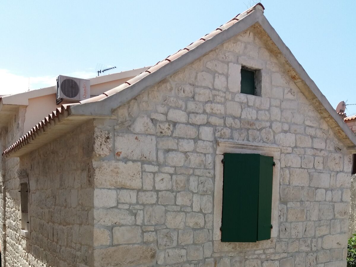 Apartment One bedroom apartment with air-conditioning Trogir A-16844-b - Outdoor photo 2