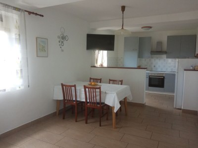 Apartment Two bedroom apartment with terrace and sea view Lopar, Rab A-17103-a - Outdoor photo 5