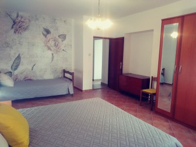 Apartment Two bedroom apartment with terrace and sea view Lopar, Rab A-17103-a - Outdoor photo 8
