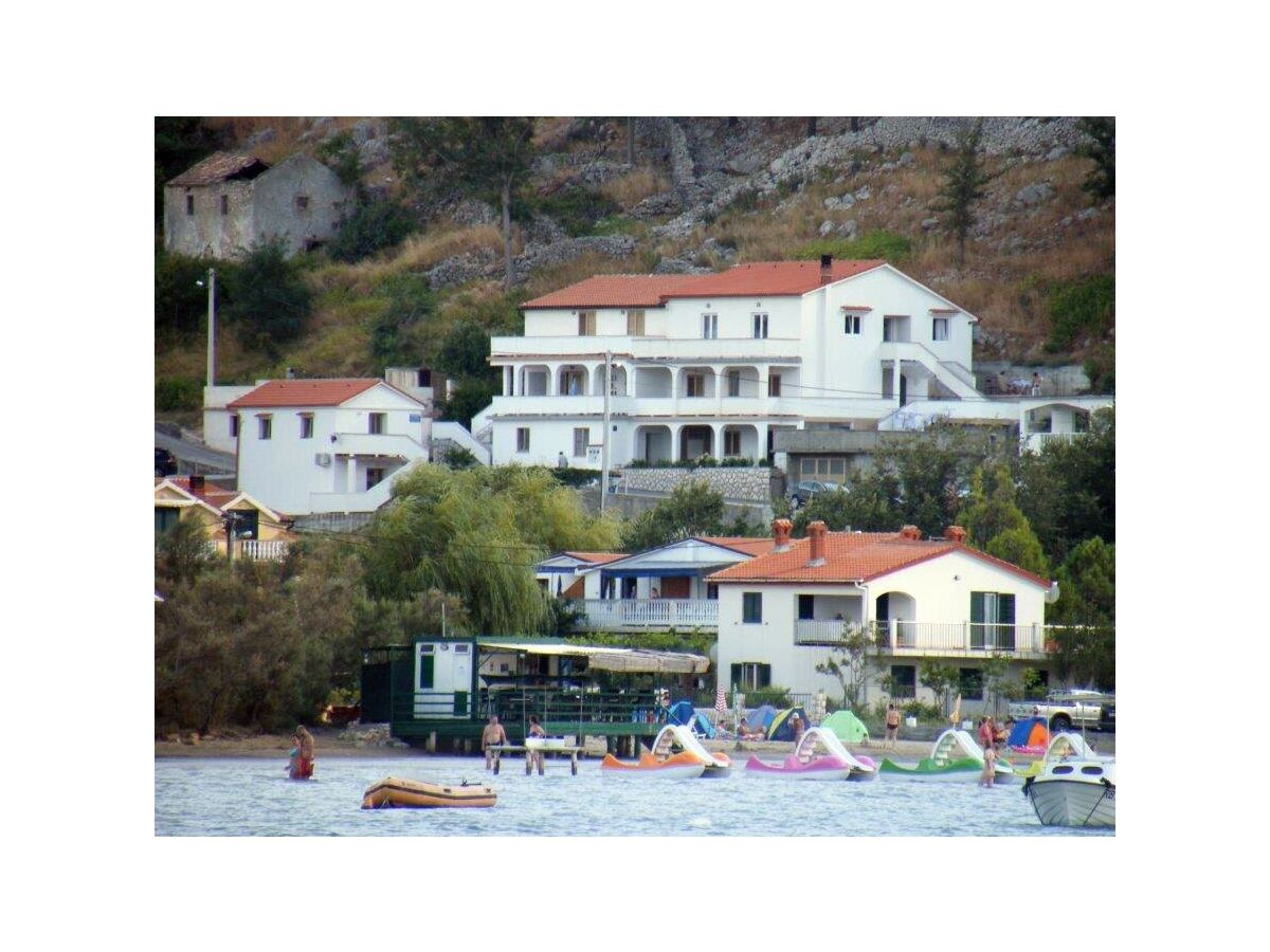 Apartment One bedroom apartment with terrace and sea view Lopar, Rab A-17103-c