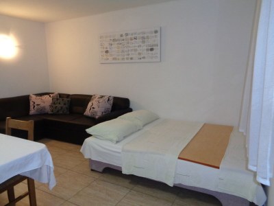 Apartment One bedroom apartment with terrace and sea view Lopar, Rab A-17103-c - Outdoor photo 4